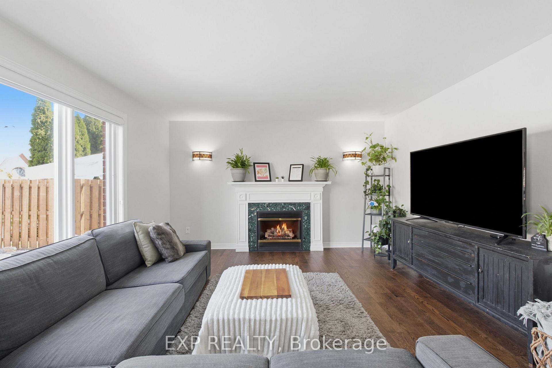Photo 16 of 50 Crysler Crescent, Thorold, Confederation Heights — HOMEH
