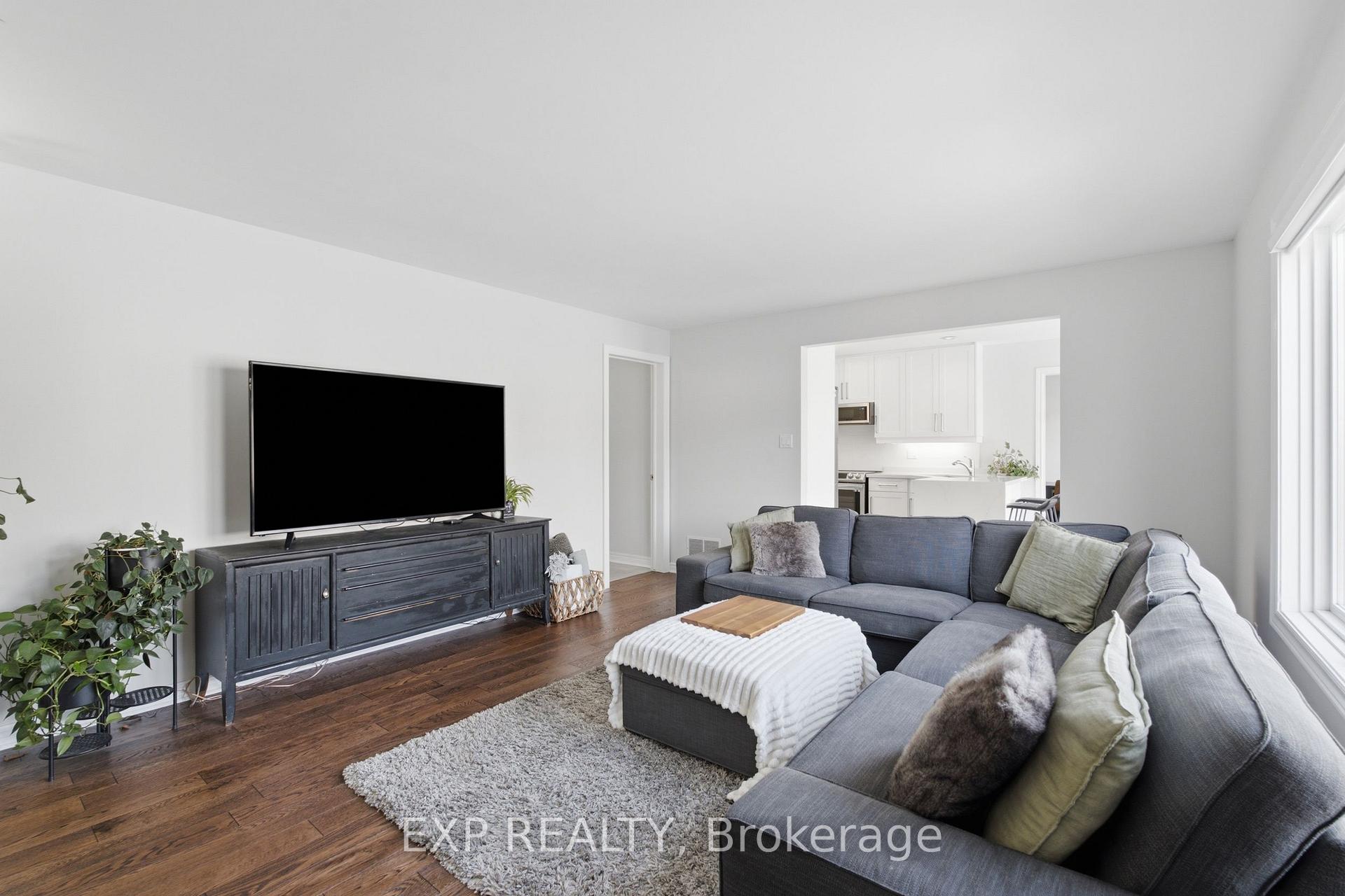 Photo 18 of 50 Crysler Crescent, Thorold, Confederation Heights — HOMEH