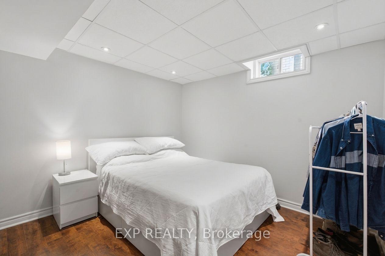 Photo 35 of 50 Crysler Crescent, Thorold, Confederation Heights — HOMEH