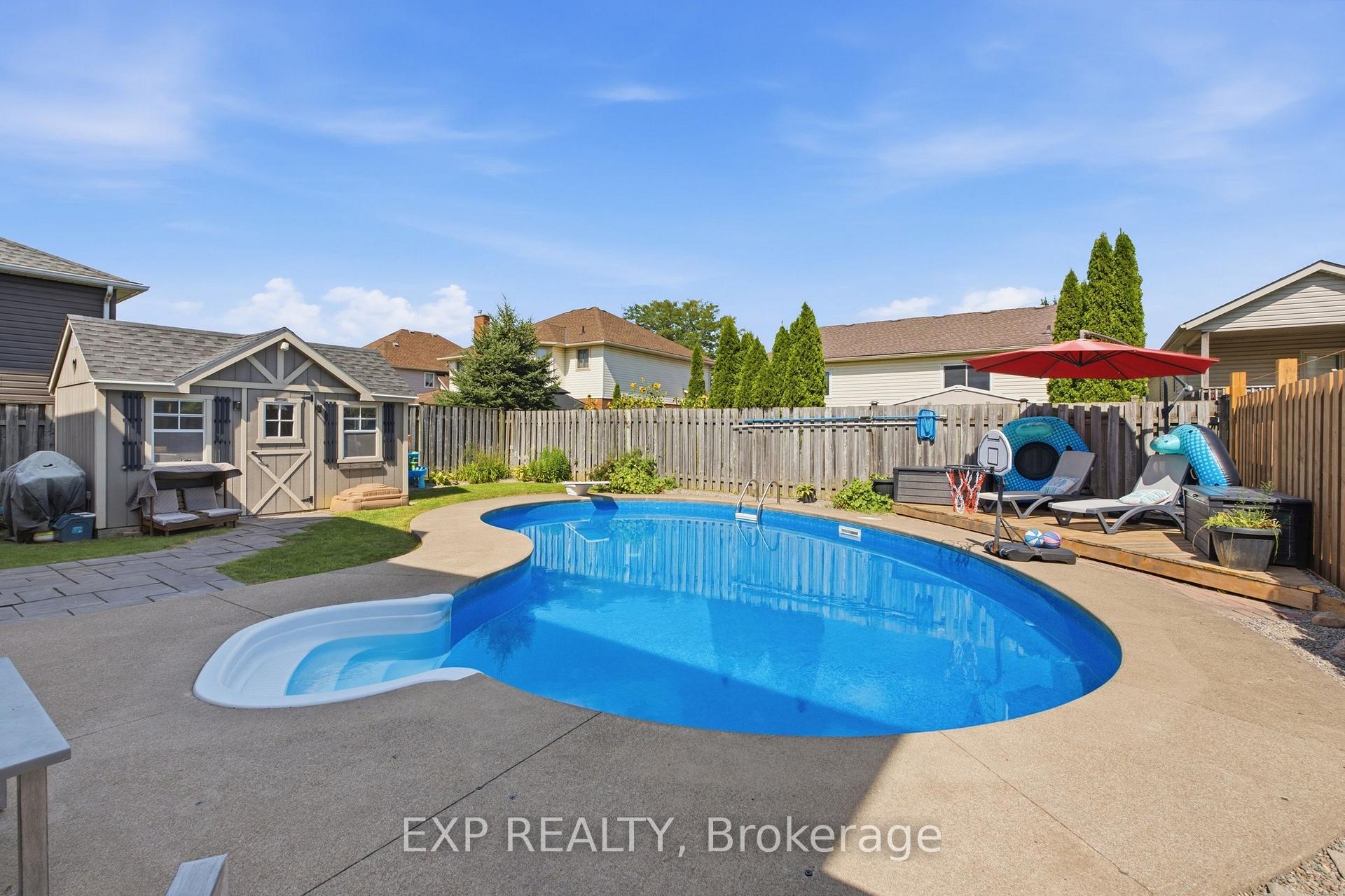 Photo 39 of 50 Crysler Crescent, Thorold, Confederation Heights — HOMEH