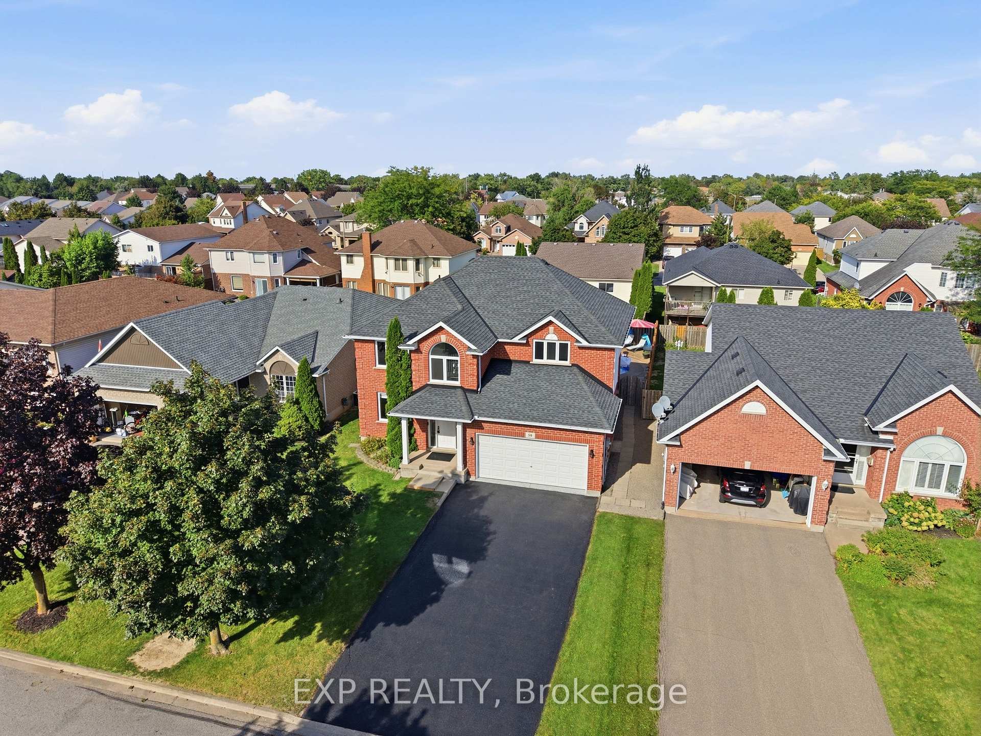 Photo 45 of 50 Crysler Crescent, Thorold, Confederation Heights — HOMEH
