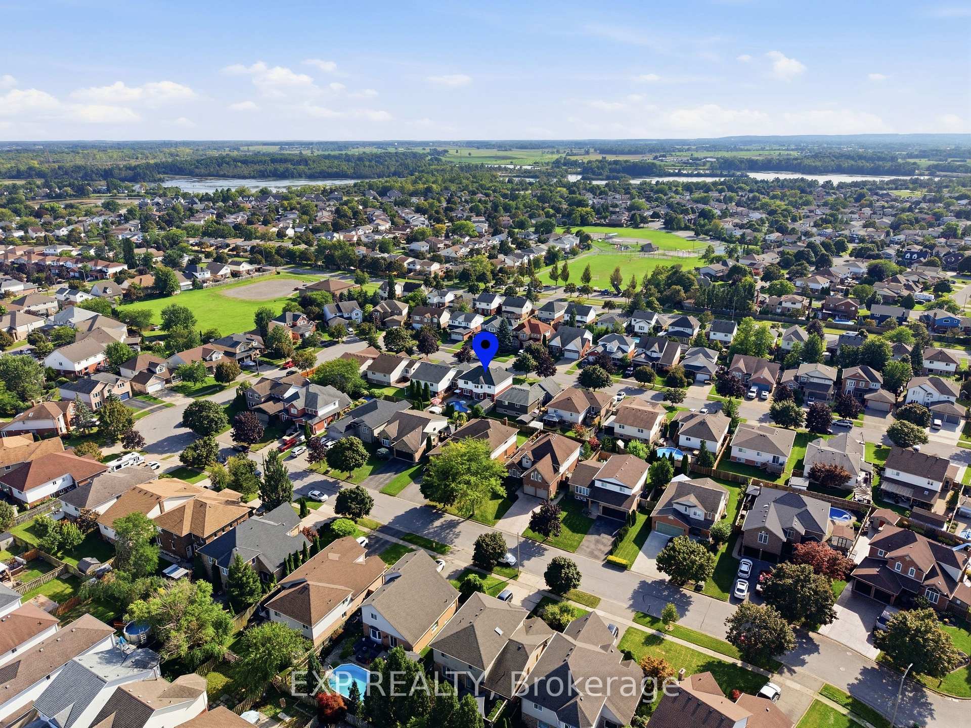 Photo 48 of 50 Crysler Crescent, Thorold, Confederation Heights — HOMEH