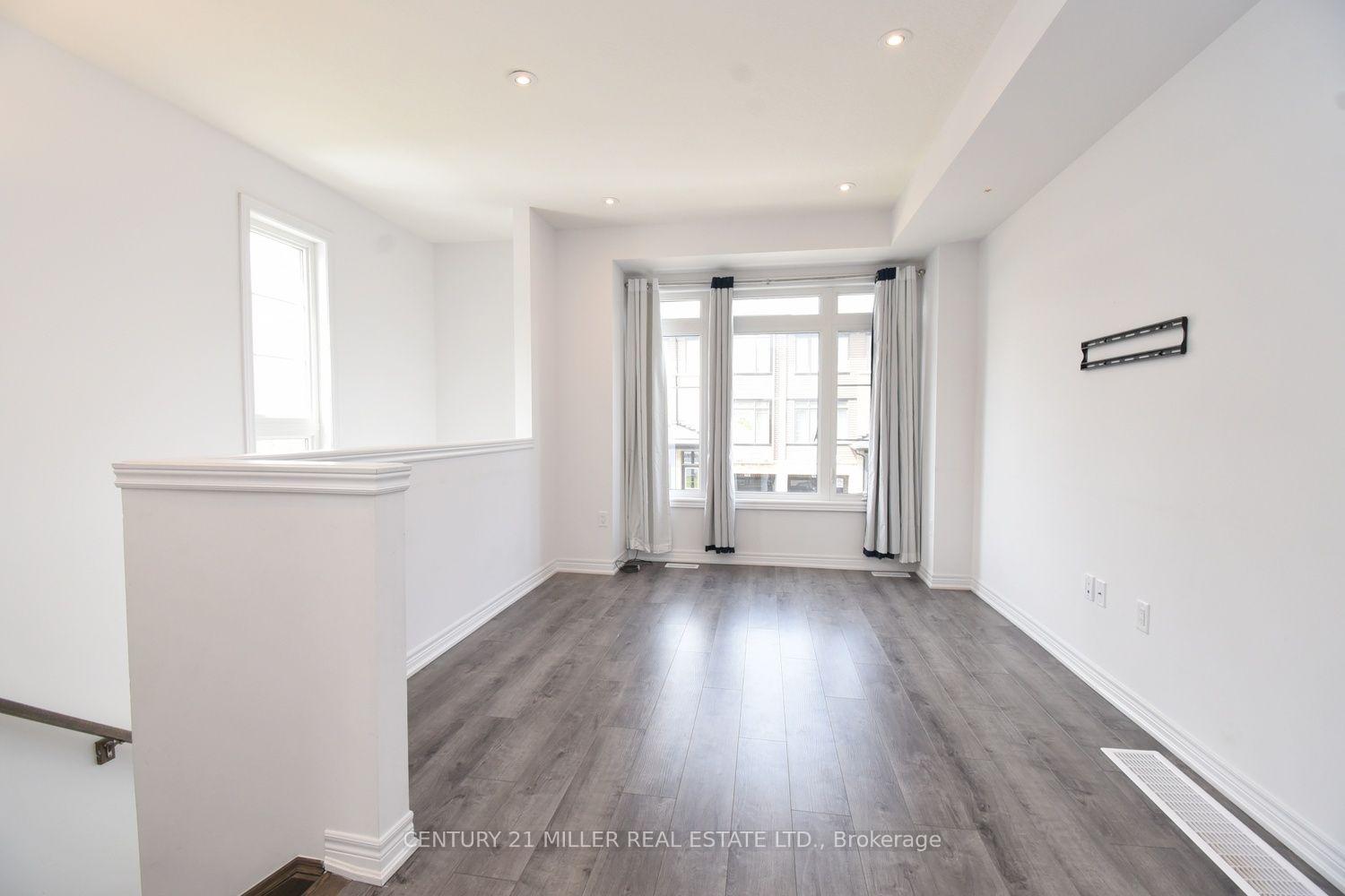 Photo 11 of Unit 62, 120 Court Drive, Brant, Paris — HOMEH