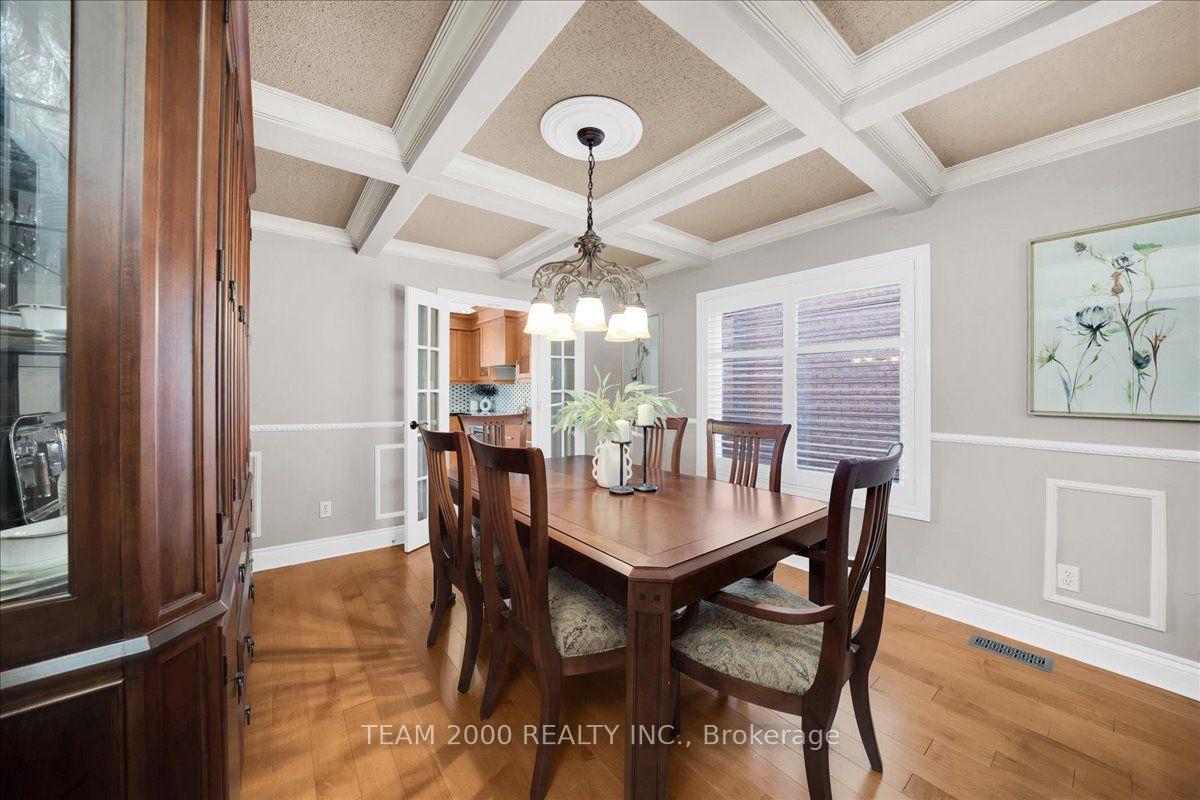 Photo 14 of 211 Avro Road, Vaughan, Maple — HOMEH