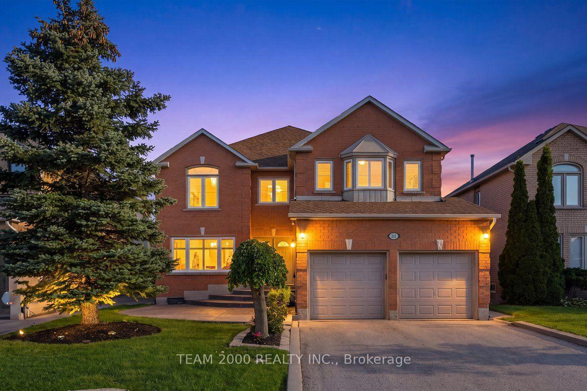 Photo 1 of 211 Avro Road, Vaughan, Maple — HOMEH