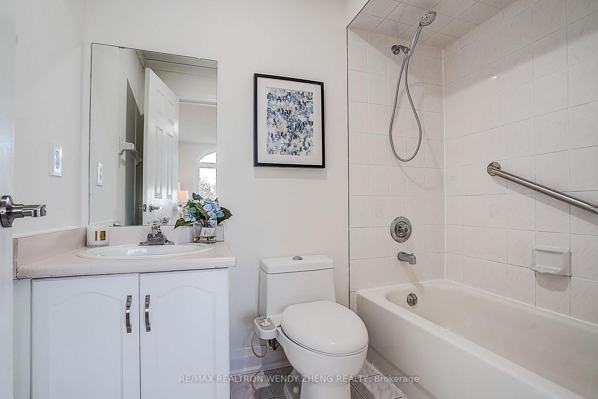 Photo 24 of 90 Amarillo Avenue, Markham, Milliken Mills West — HOMEH