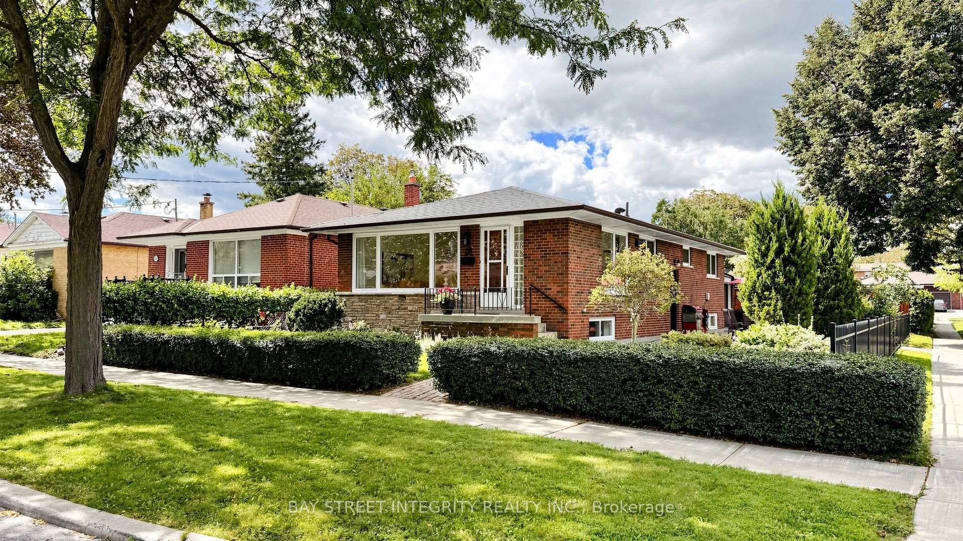 Photo 49 of 28 Ashdean Drive, Scarborough, Dorset Park — HOMEH