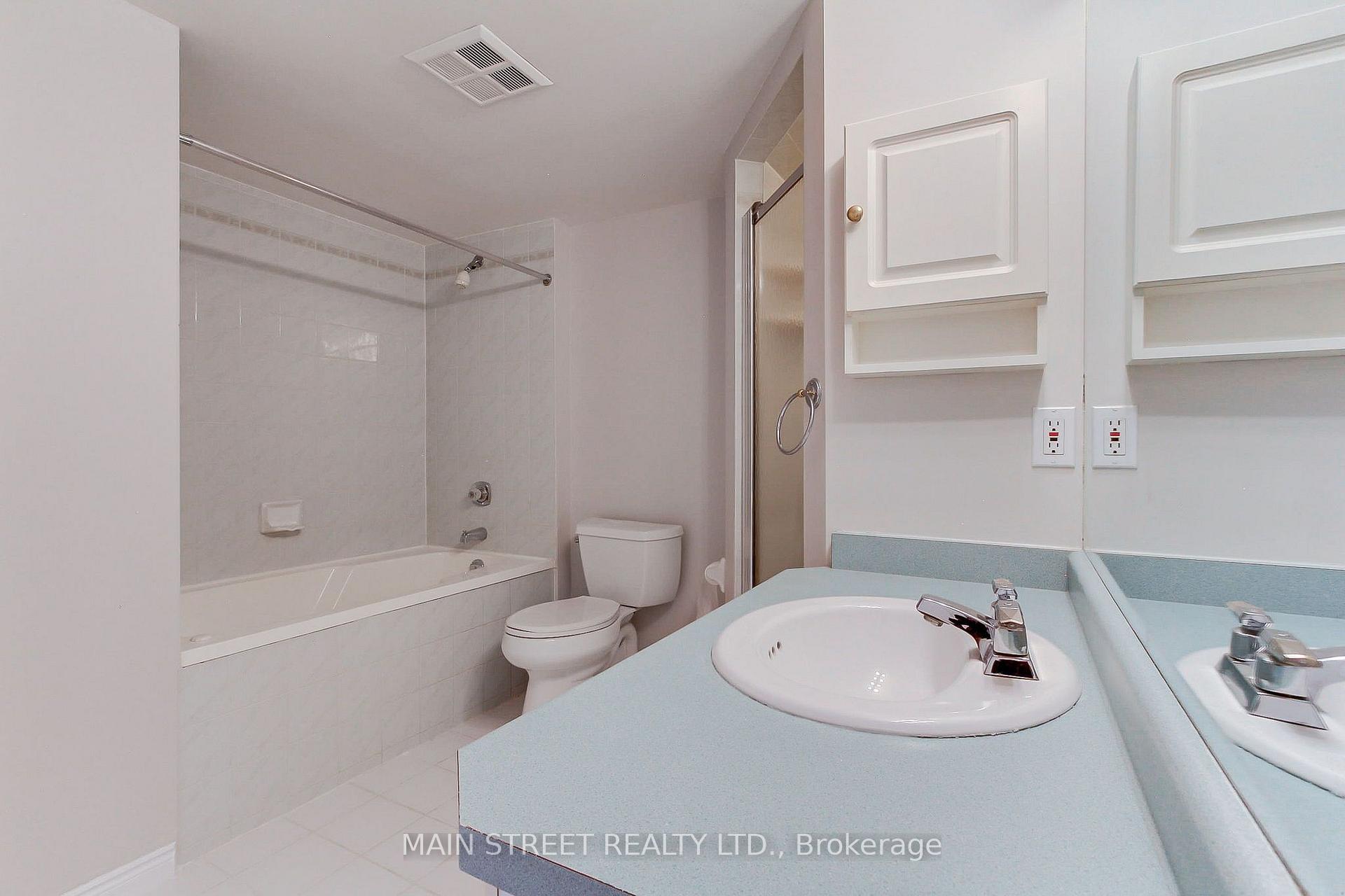 Photo 25 of Unit 306, 85 Wellington Street W, Aurora, Aurora Village — HOMEH