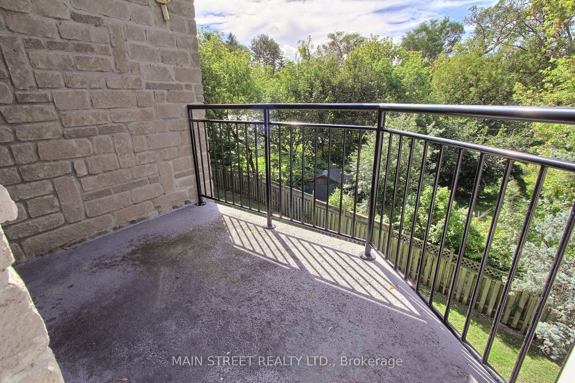 Photo 28 of Unit 306, 85 Wellington Street W, Aurora, Aurora Village — HOMEH