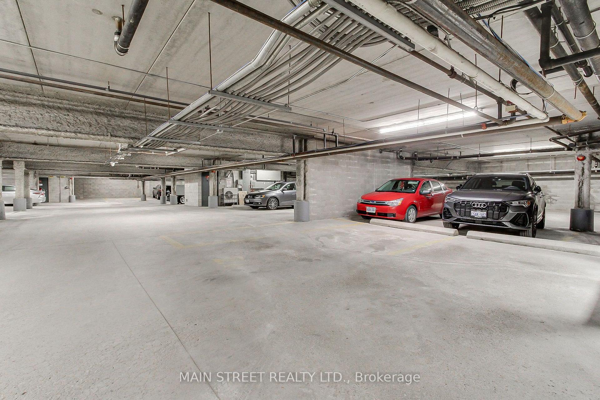Photo 32 of Unit 306, 85 Wellington Street W, Aurora, Aurora Village — HOMEH