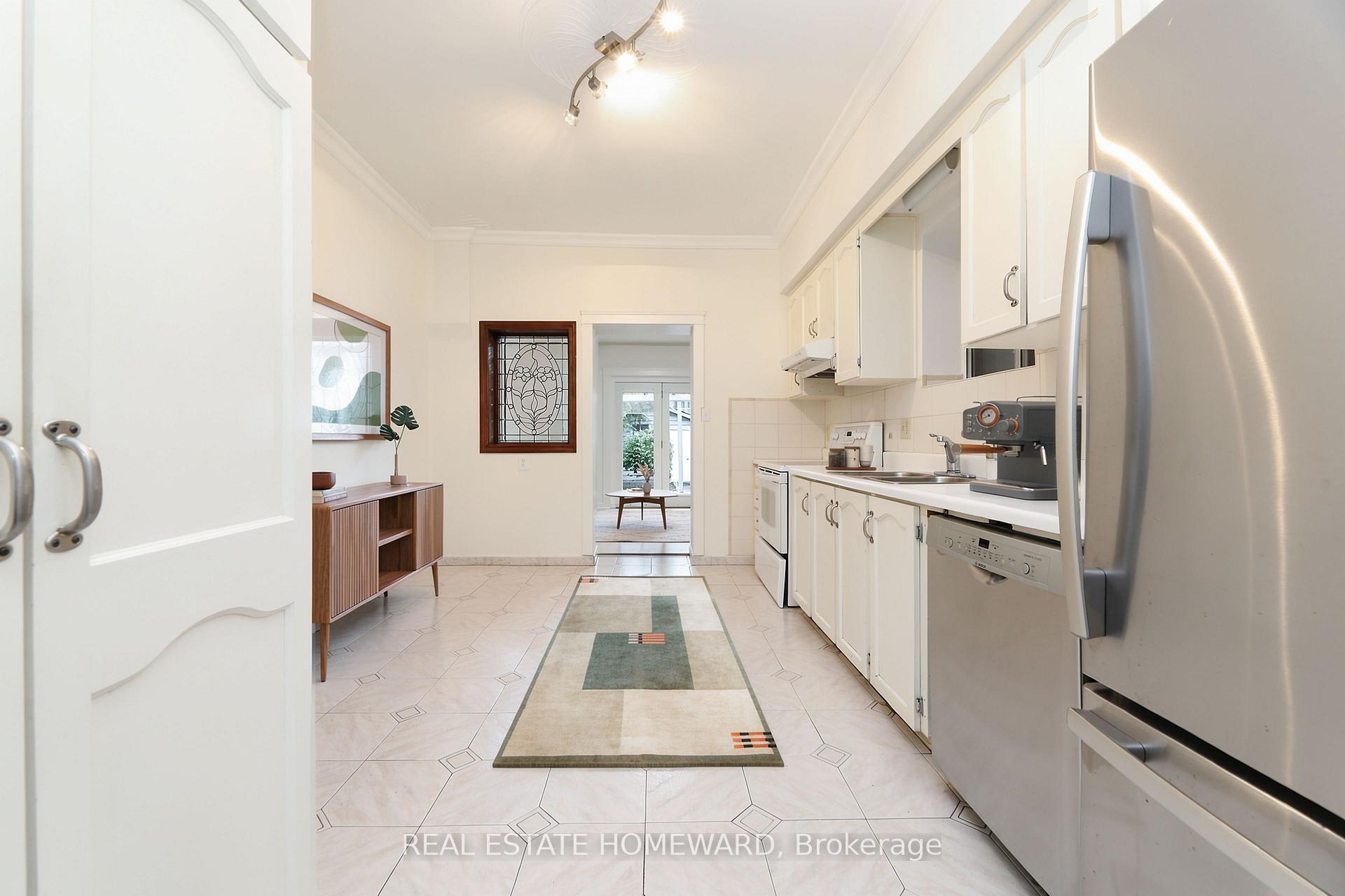 Photo 16 of 178 Delaware Avenue, Toronto, Palmerston-Little Italy — HOMEH