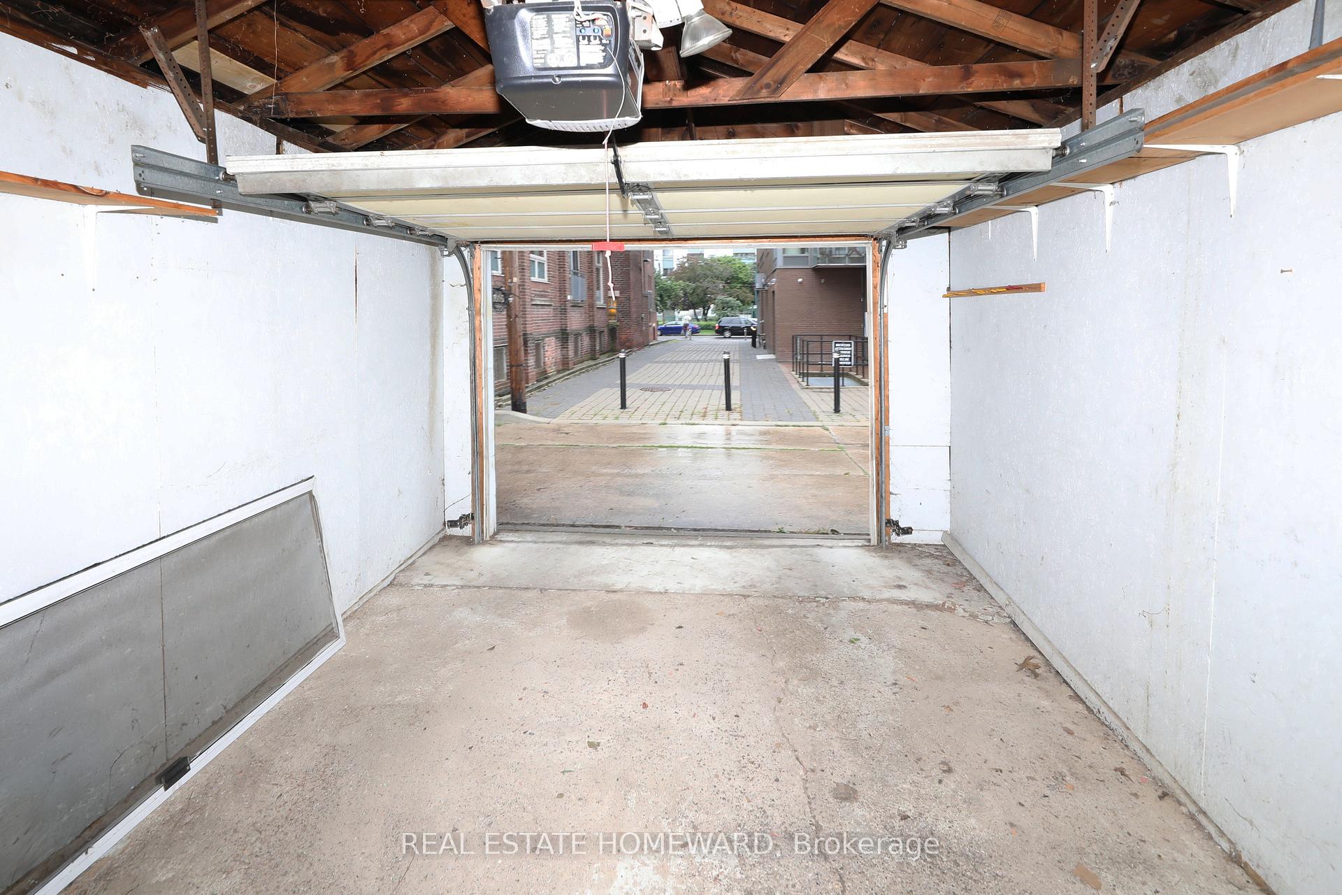 Photo 37 of 178 Delaware Avenue, Toronto, Palmerston-Little Italy — HOMEH