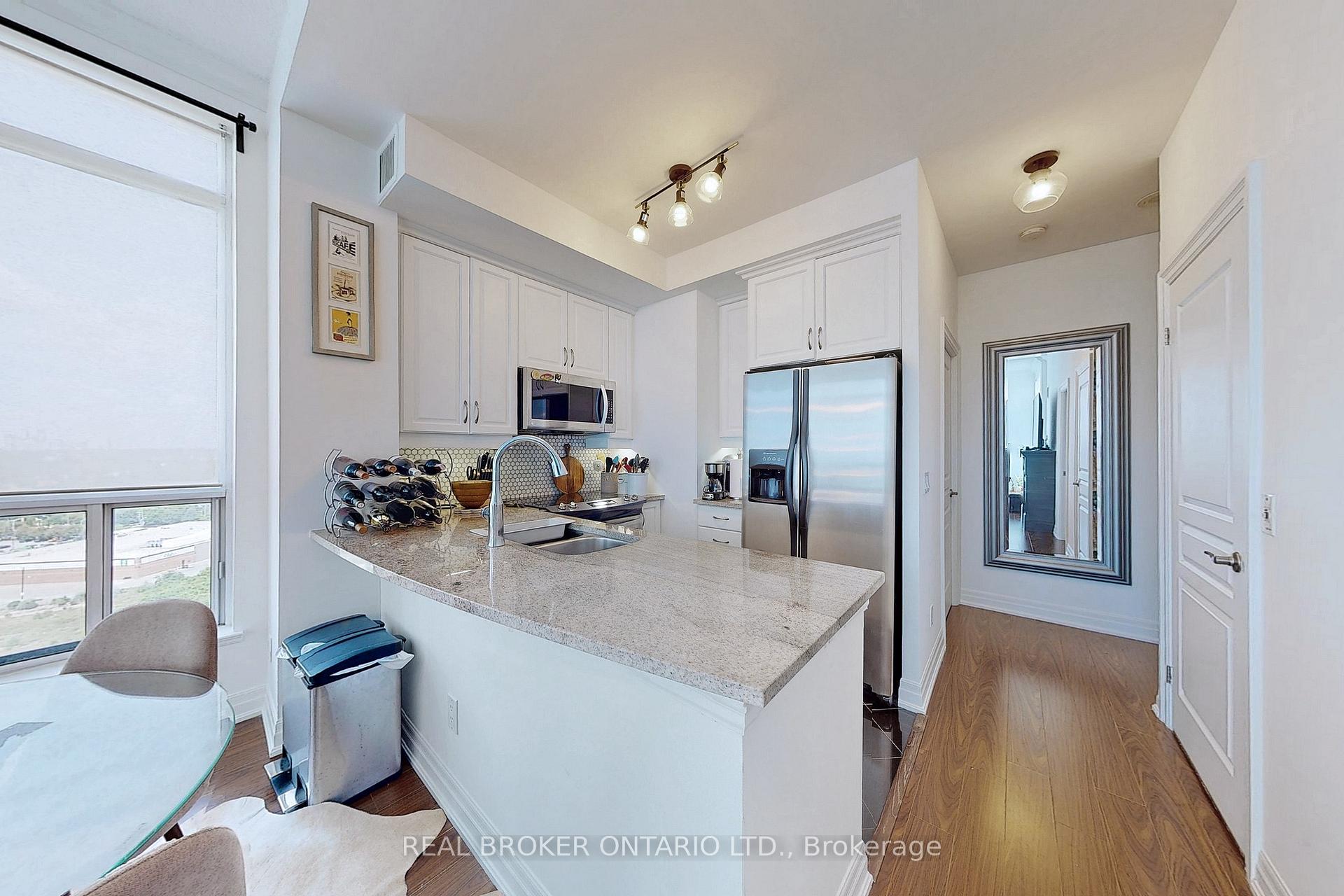 Photo 7 of Unit PH7, 2087 Lake Shore Boulevard W, Etobicoke, Mimico — HOMEH