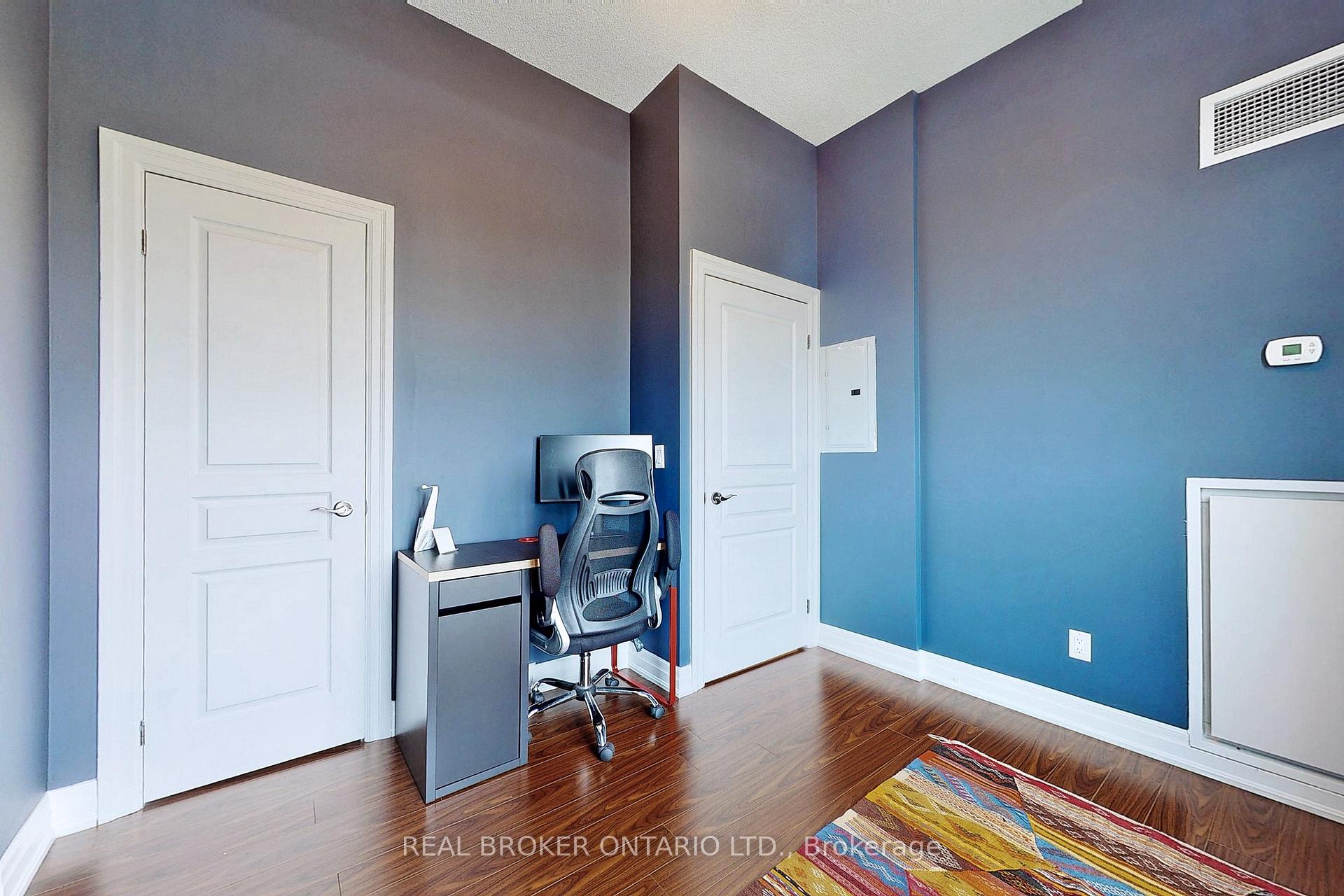 Photo 13 of Unit PH7, 2087 Lake Shore Boulevard W, Etobicoke, Mimico — HOMEH