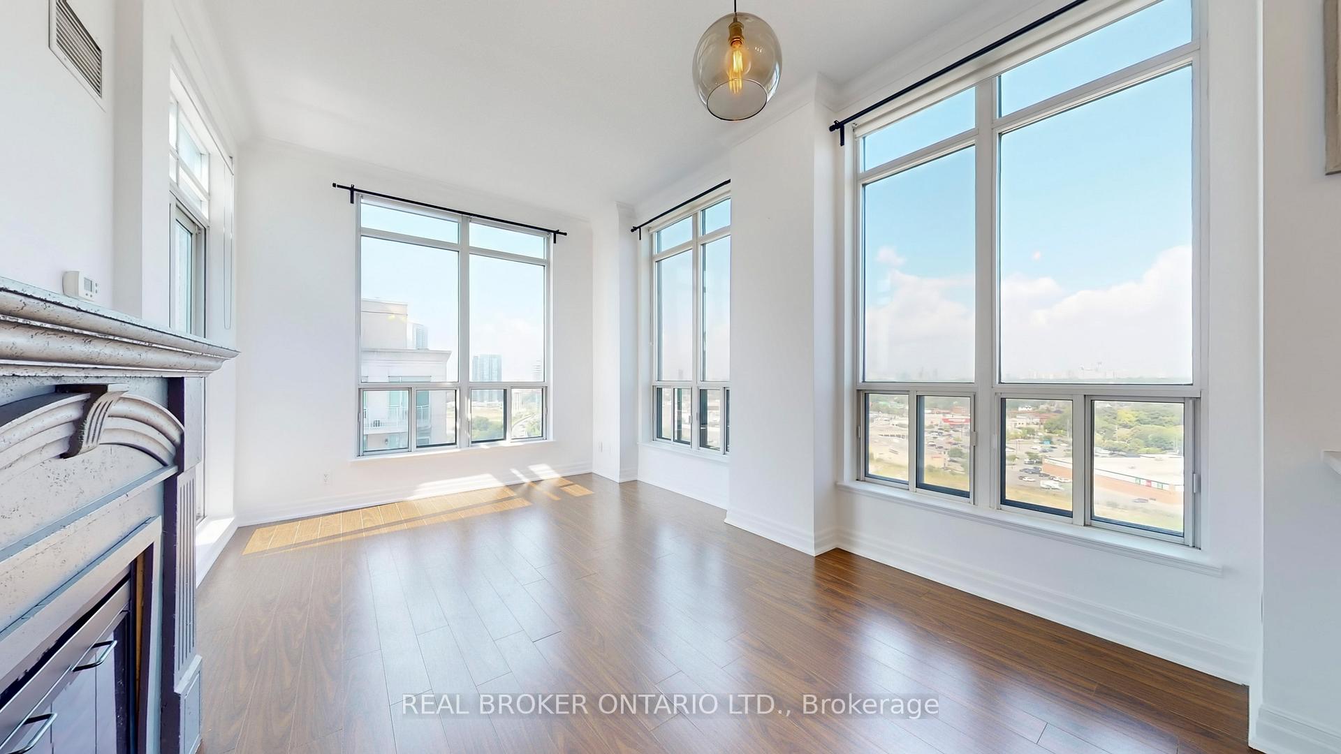 Photo 15 of Unit PH7, 2087 Lake Shore Boulevard W, Etobicoke, Mimico — HOMEH