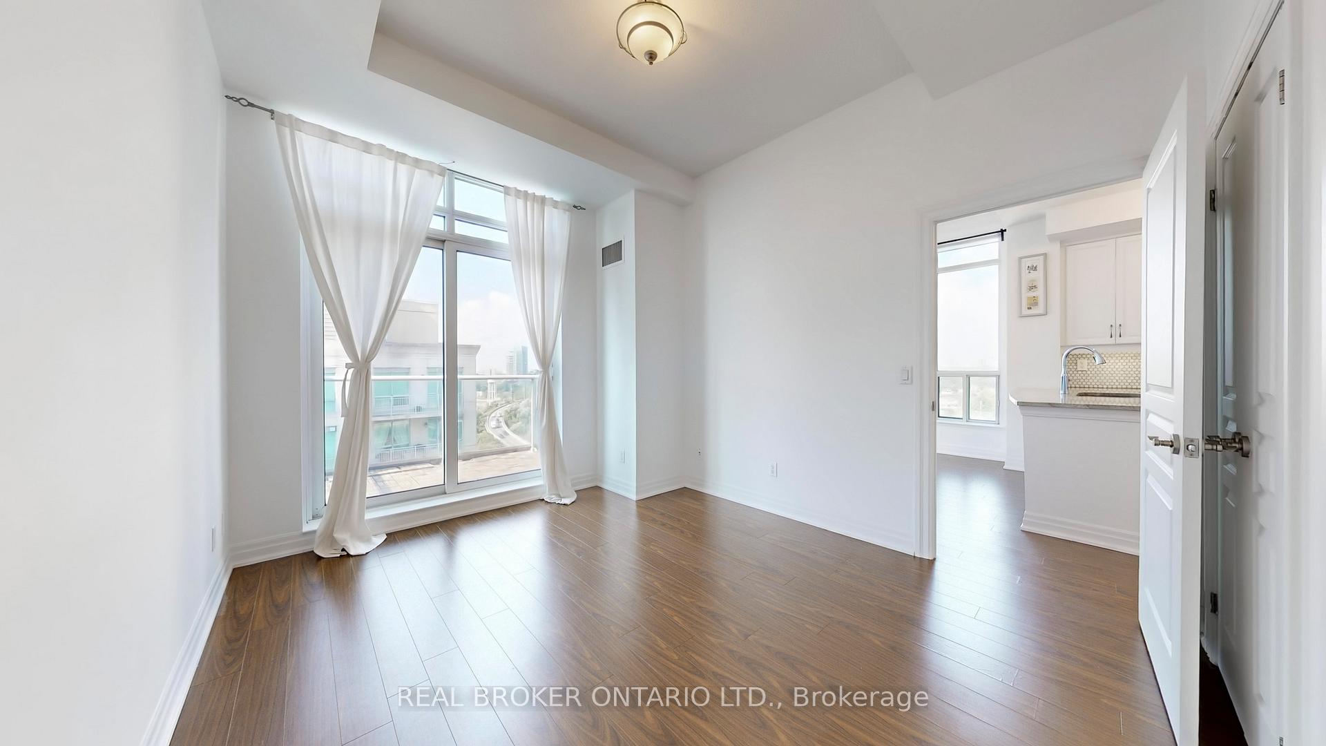 Photo 23 of Unit PH7, 2087 Lake Shore Boulevard W, Etobicoke, Mimico — HOMEH