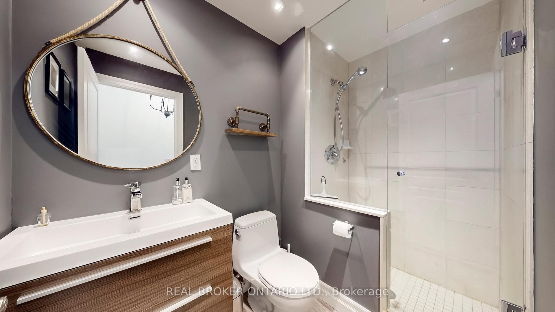Photo 33 of Unit PH7, 2087 Lake Shore Boulevard W, Etobicoke, Mimico — HOMEH
