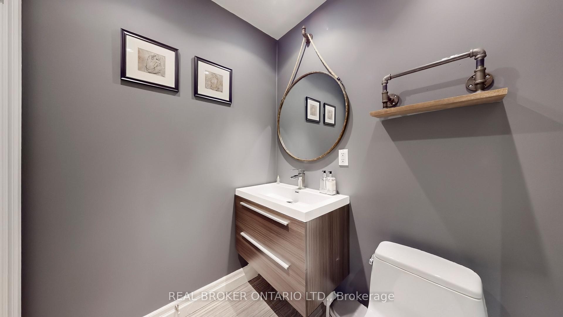 Photo 34 of Unit PH7, 2087 Lake Shore Boulevard W, Etobicoke, Mimico — HOMEH