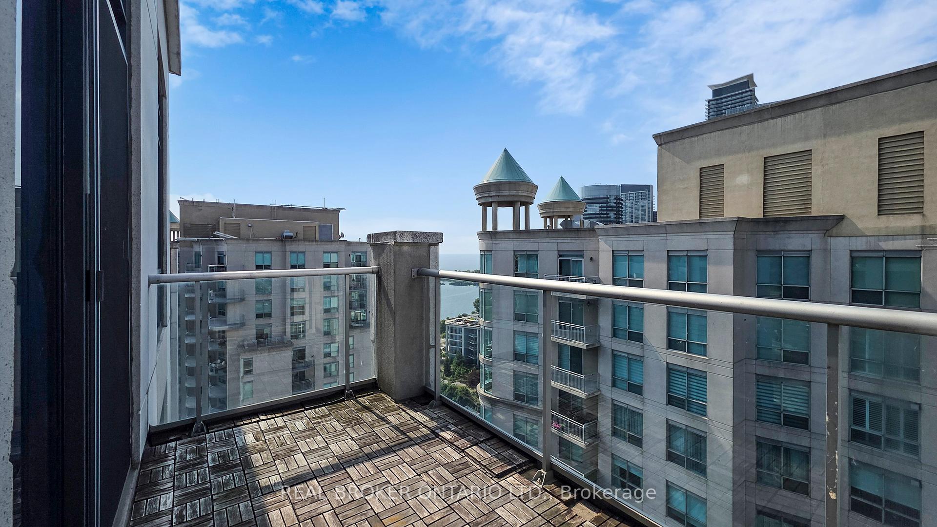 Photo 37 of Unit PH7, 2087 Lake Shore Boulevard W, Etobicoke, Mimico — HOMEH