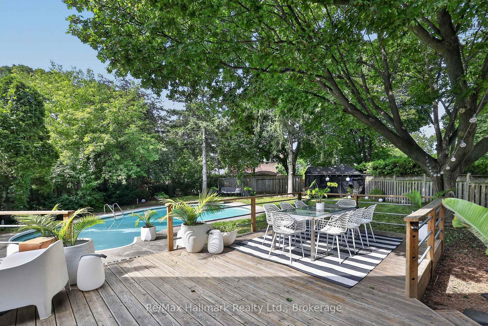 Photo 4 of 1485 Devon Road, Oakville, Morrison — HOMEH