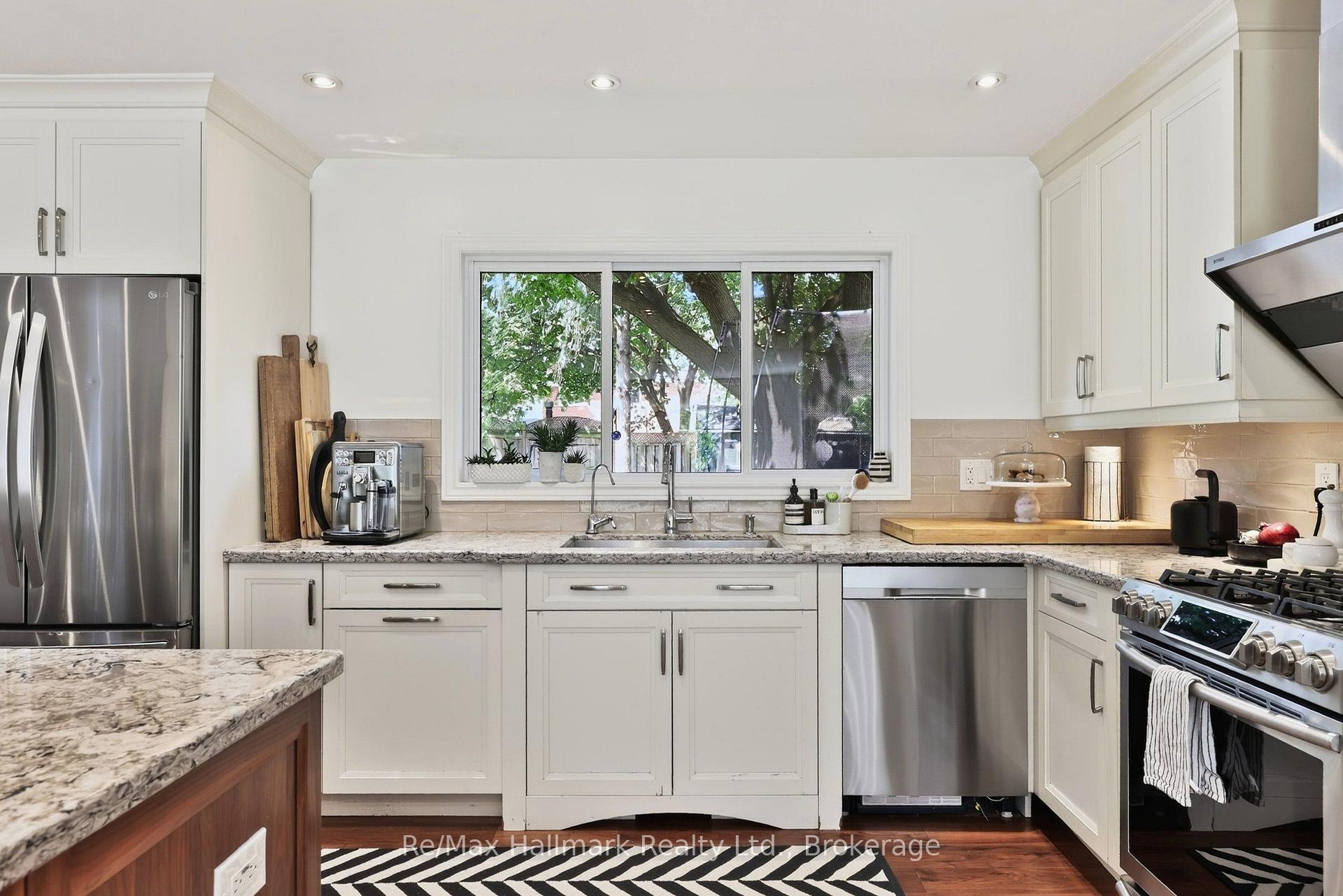Photo 13 of 1485 Devon Road, Oakville, Morrison — HOMEH
