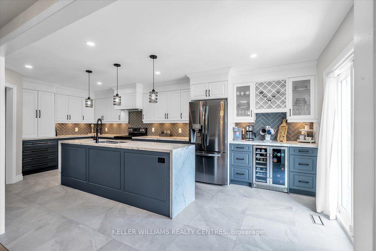Photo 11 of 67 Hutton Place, Clarington, Bowmanville — HOMEH