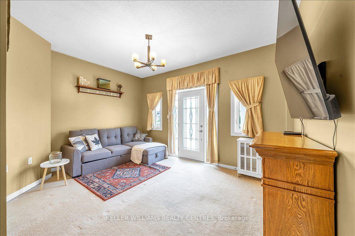 Photo 30 of 67 Hutton Place, Clarington, Bowmanville — HOMEH