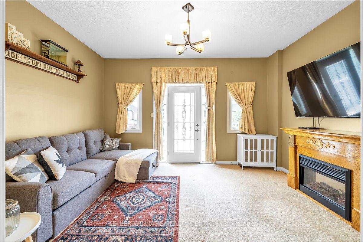 Photo 32 of 67 Hutton Place, Clarington, Bowmanville — HOMEH