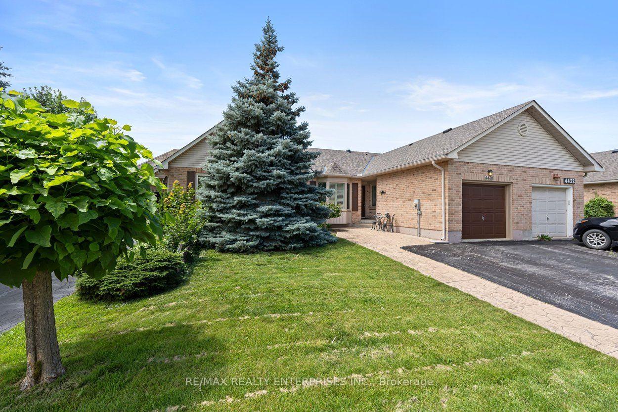 Photo 2 of 4430 Michael Avenue, Lincoln, Beamsville — HOMEH