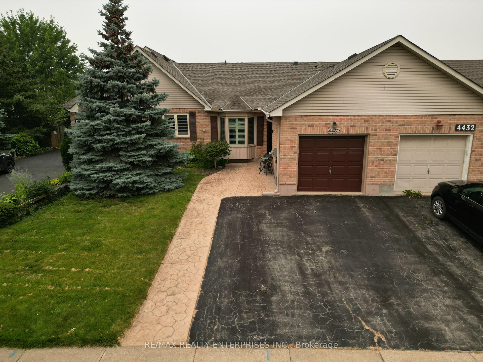 Photo 5 of 4430 Michael Avenue, Lincoln, Beamsville — HOMEH