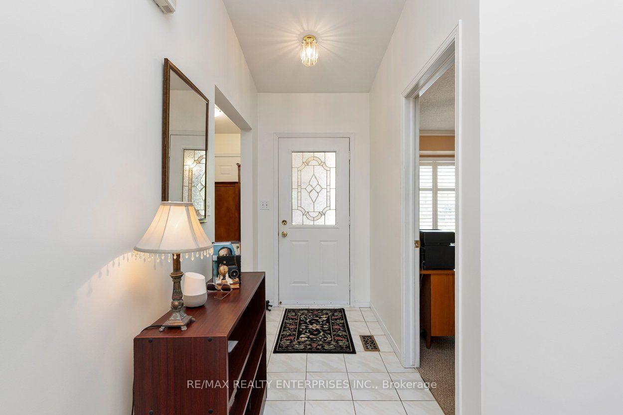 Photo 7 of 4430 Michael Avenue, Lincoln, Beamsville — HOMEH