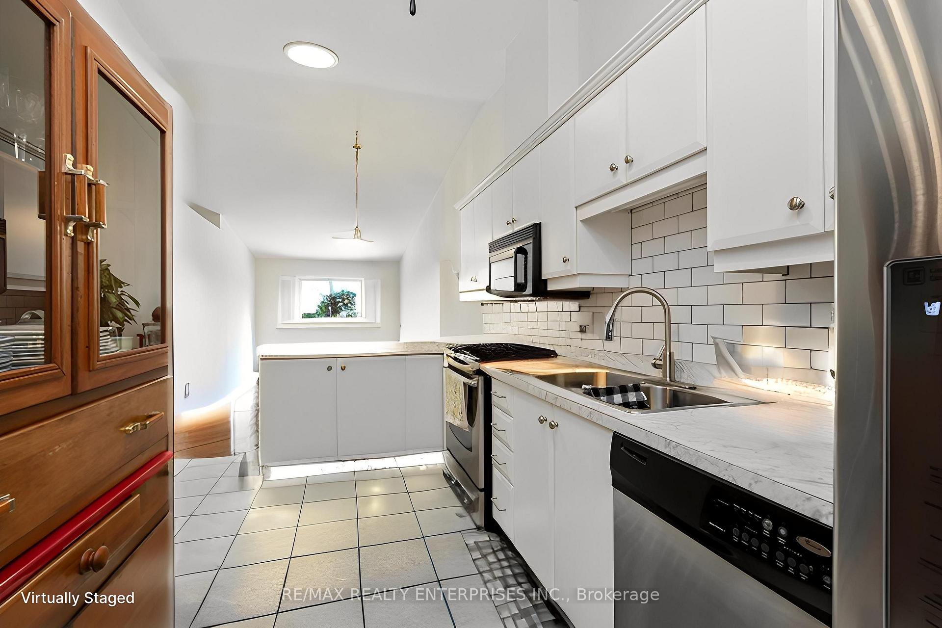 Photo 9 of 4430 Michael Avenue, Lincoln, Beamsville — HOMEH