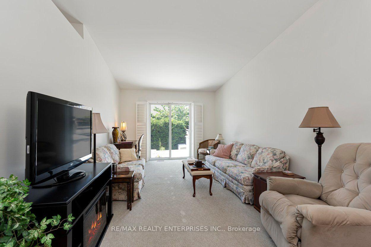 Photo 12 of 4430 Michael Avenue, Lincoln, Beamsville — HOMEH