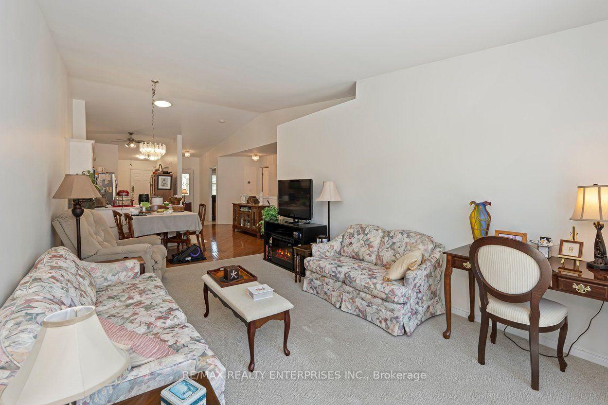 Photo 14 of 4430 Michael Avenue, Lincoln, Beamsville — HOMEH