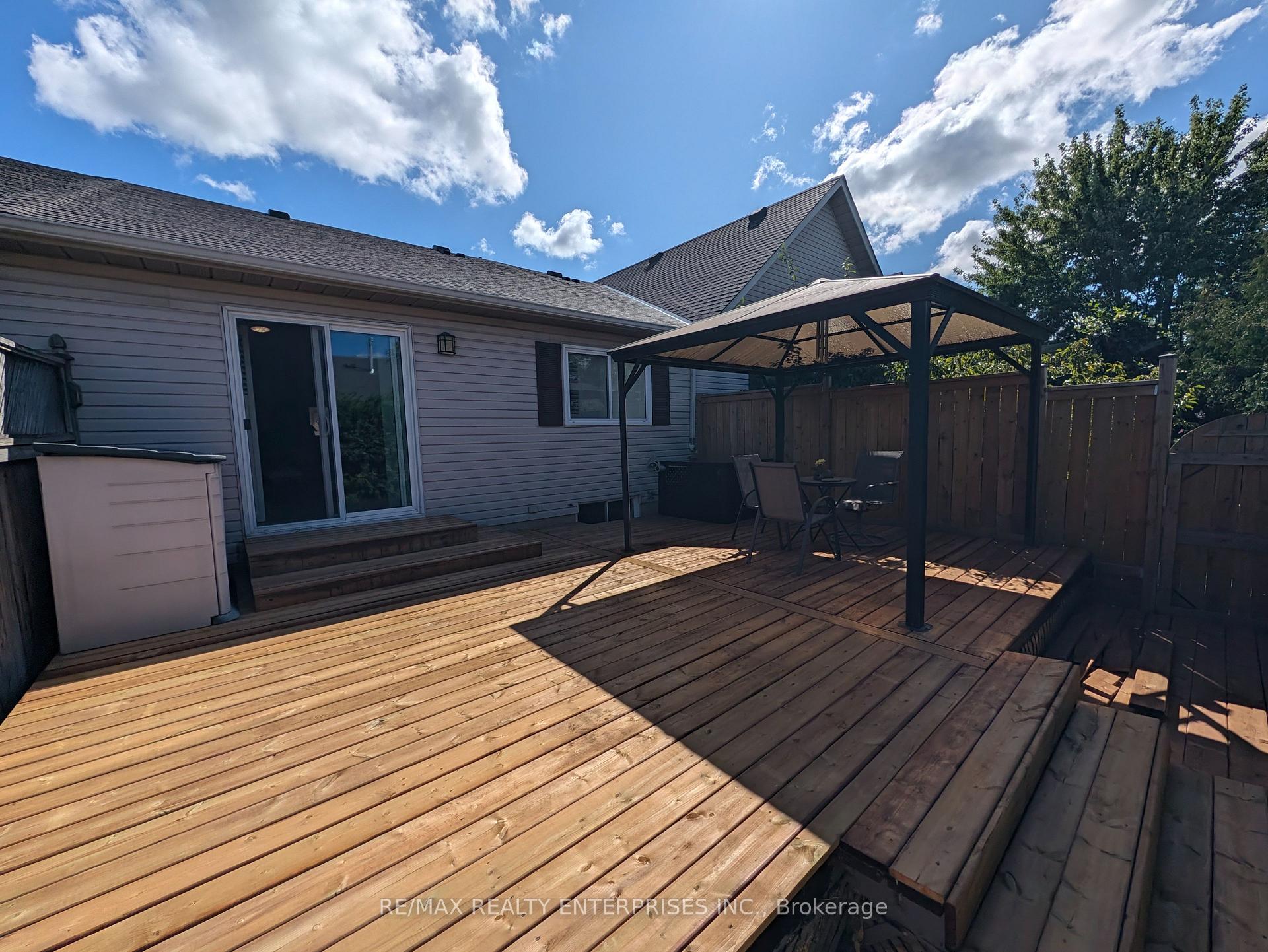 Photo 35 of 4430 Michael Avenue, Lincoln, Beamsville — HOMEH