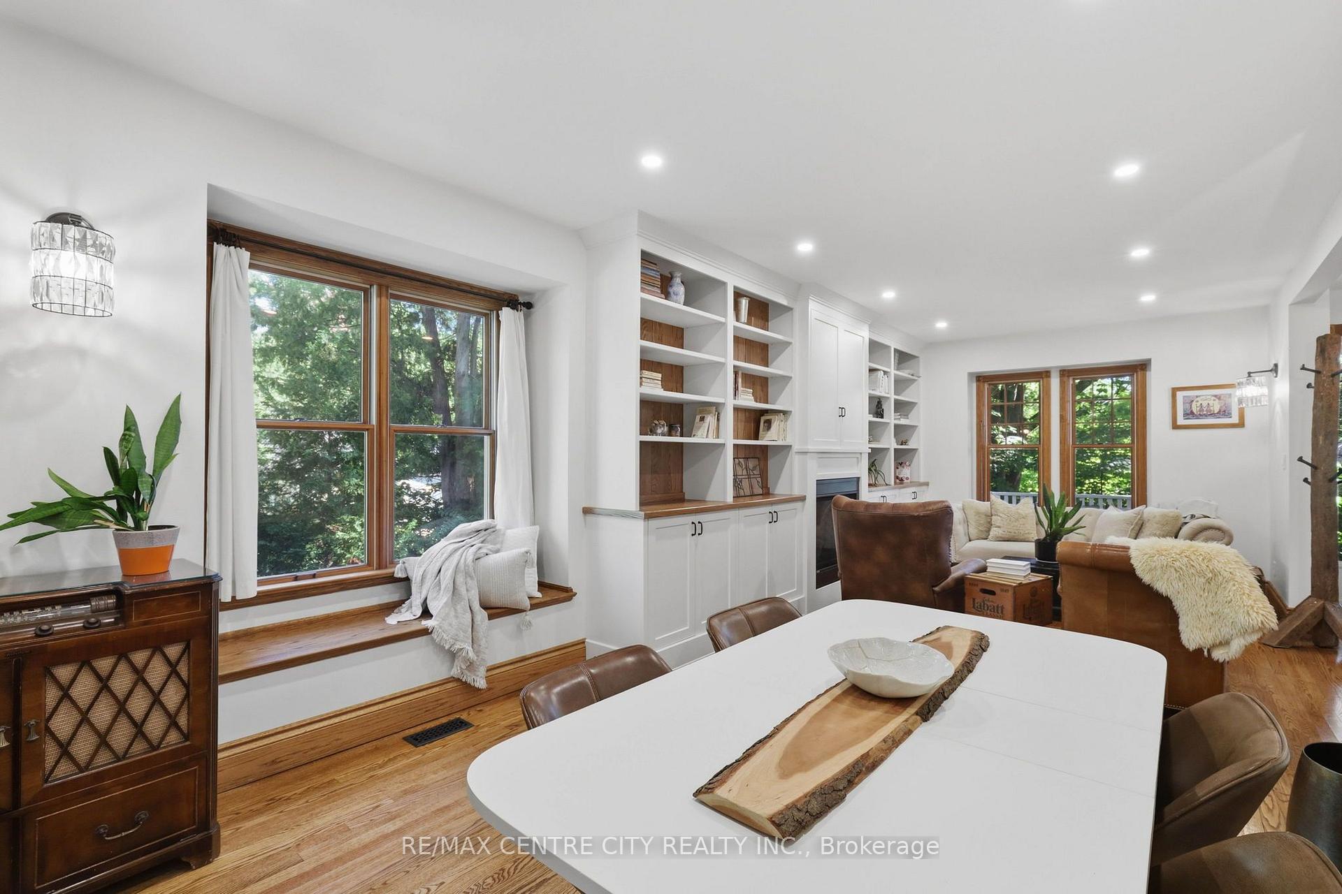 Photo 16 of 102 Walnut Street, London, North N — HOMEH