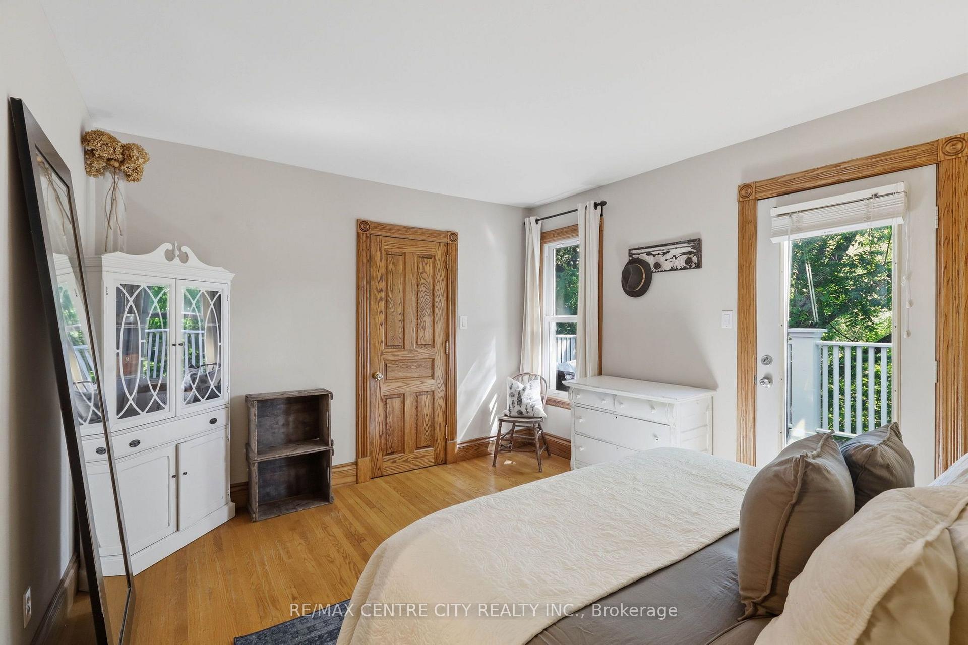 Photo 26 of 102 Walnut Street, London, North N — HOMEH