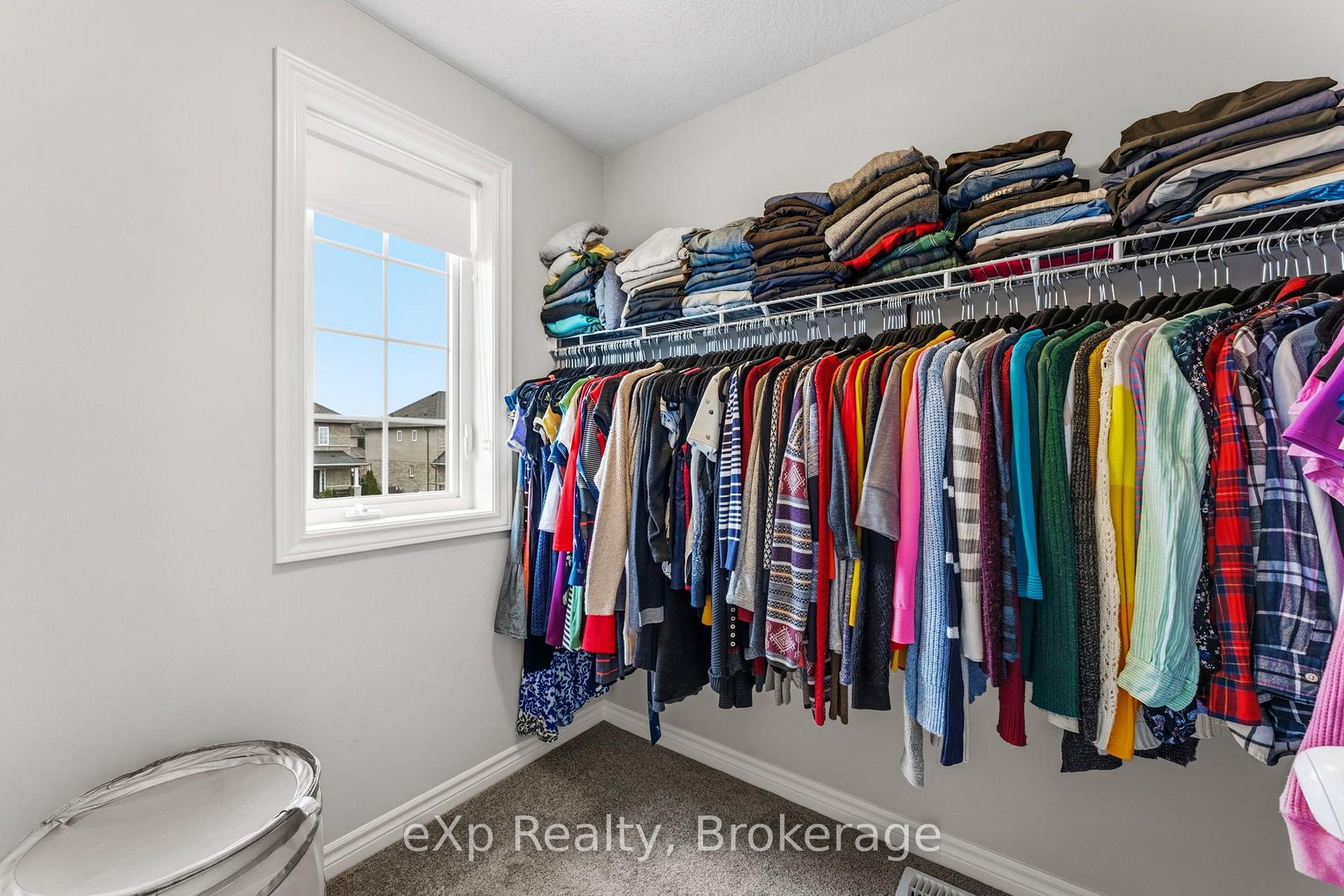 Photo 31 of 27 Robertson Drive, Stratford — HOMEH