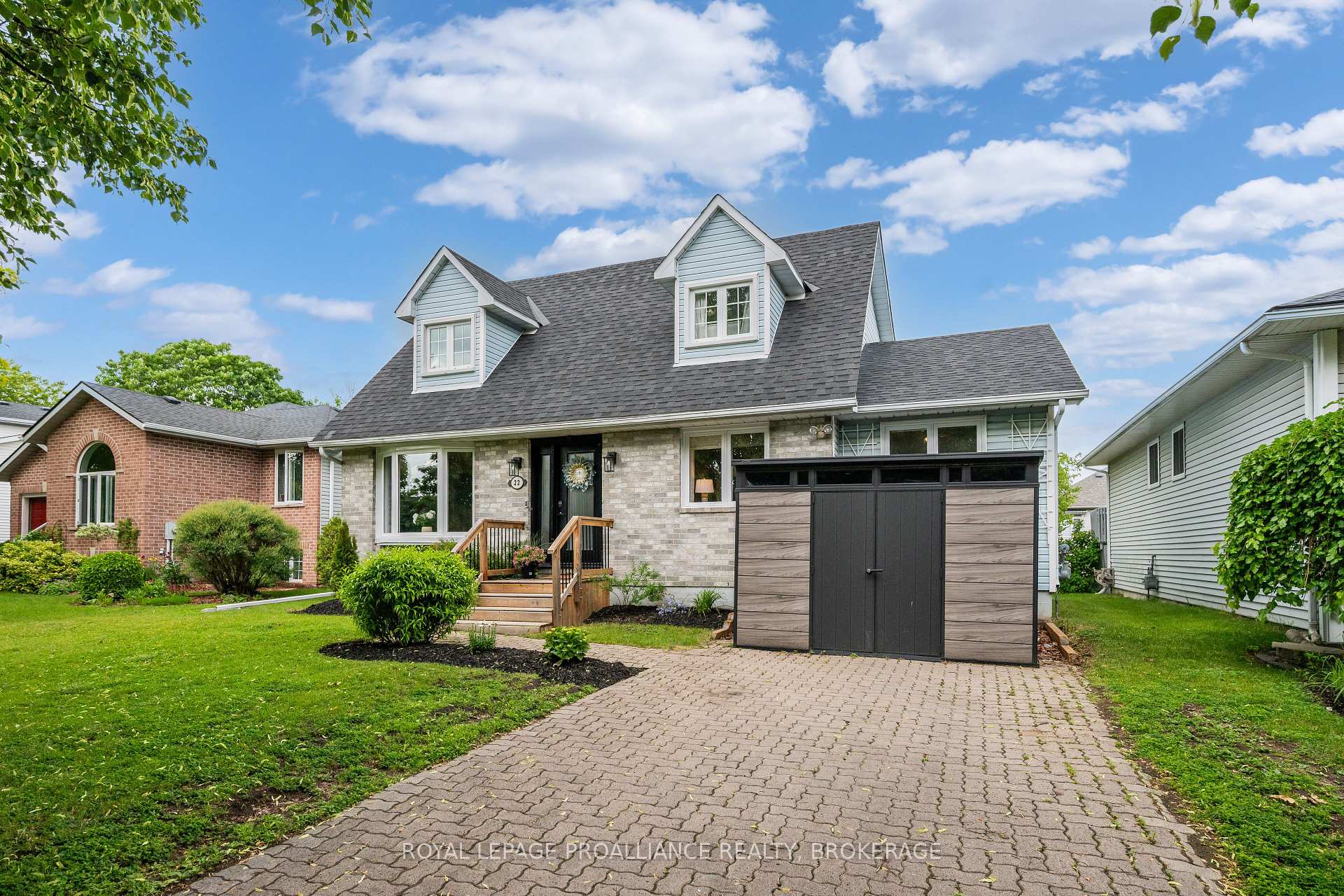 Photo 2 of 22 Heritage Drive, Loyalist, Bath — HOMEH