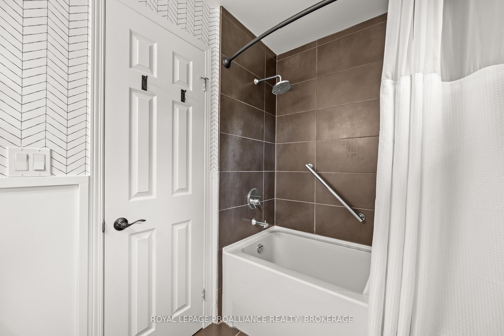 Photo 28 of 22 Heritage Drive, Loyalist, Bath — HOMEH