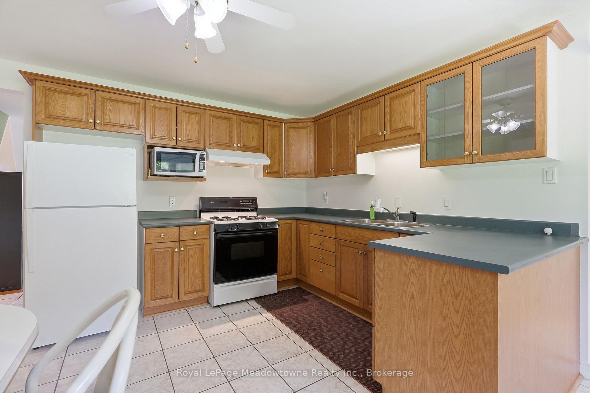 Photo 33 of 7053 Appleby Line, Milton, Rural Milton West — HOMEH