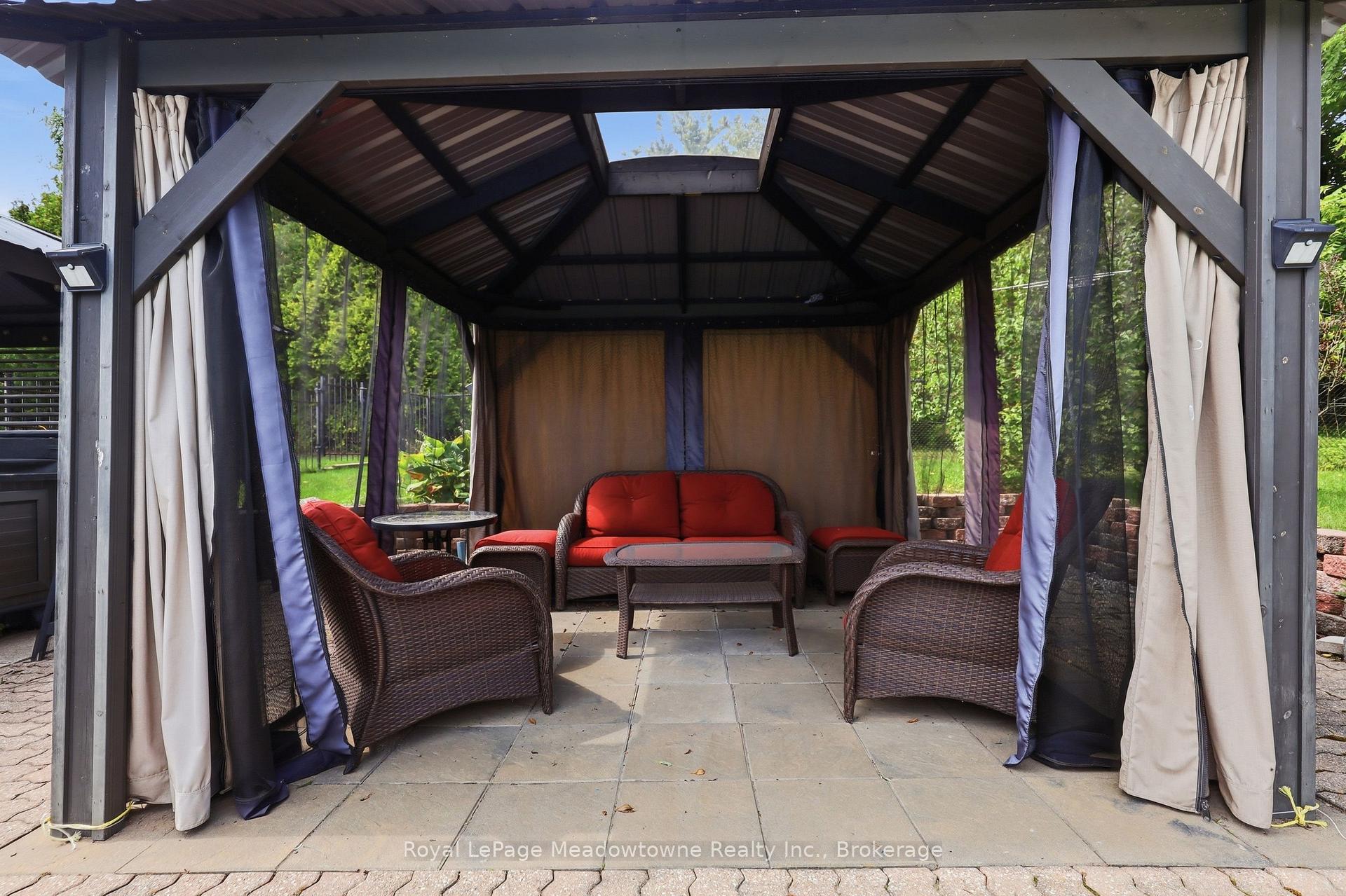 Photo 42 of 7053 Appleby Line, Milton, Rural Milton West — HOMEH