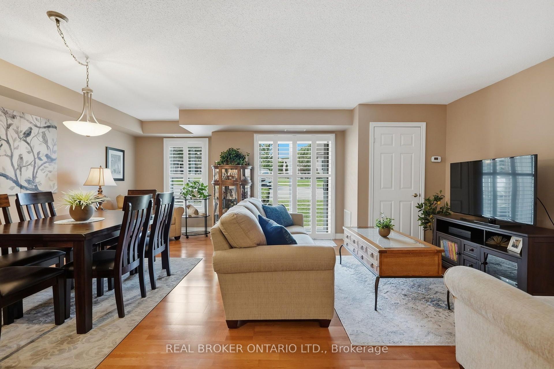 Photo 14 of Unit 118, 22 James Hill Court, Uxbridge — HOMEH
