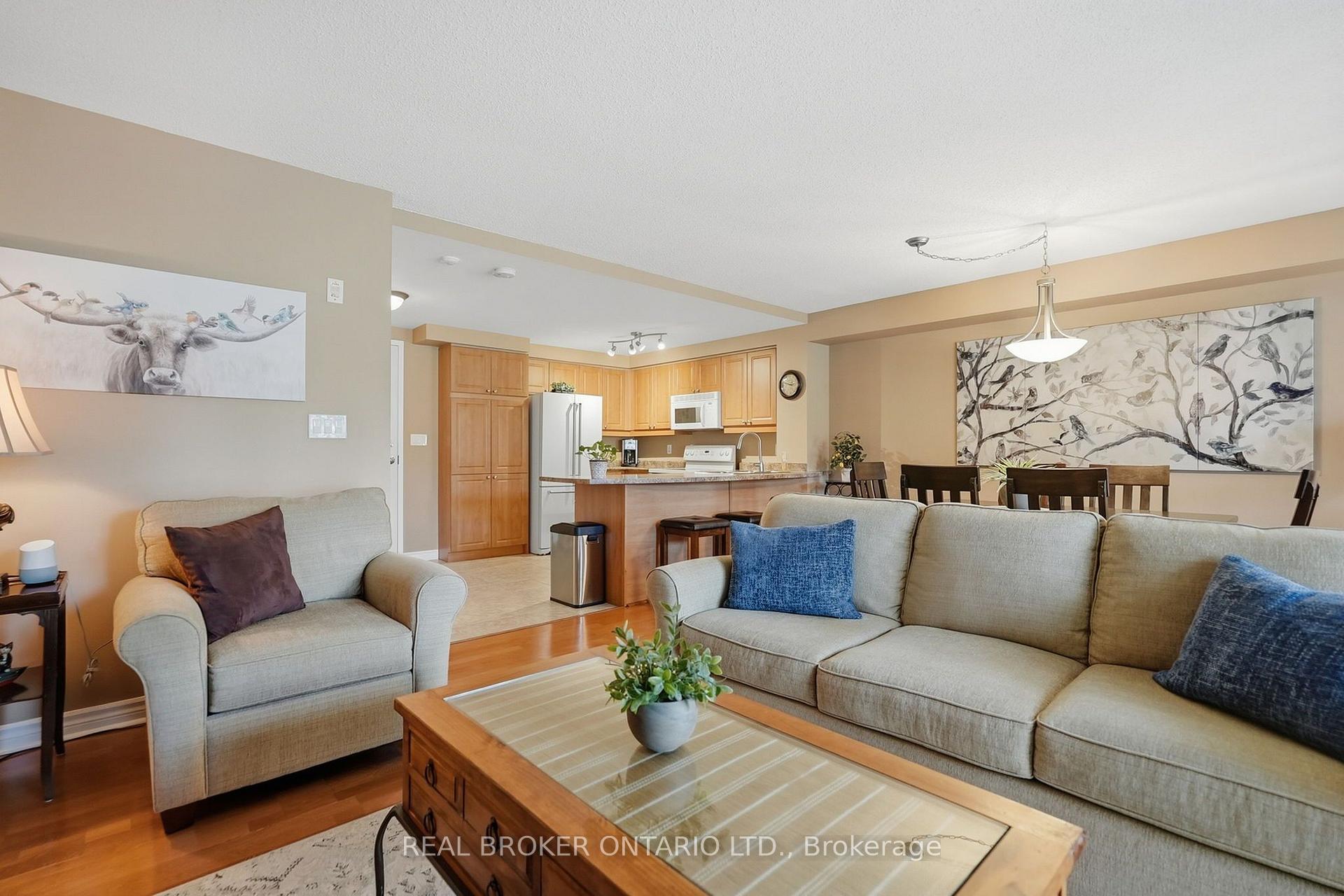 Photo 19 of Unit 118, 22 James Hill Court, Uxbridge — HOMEH