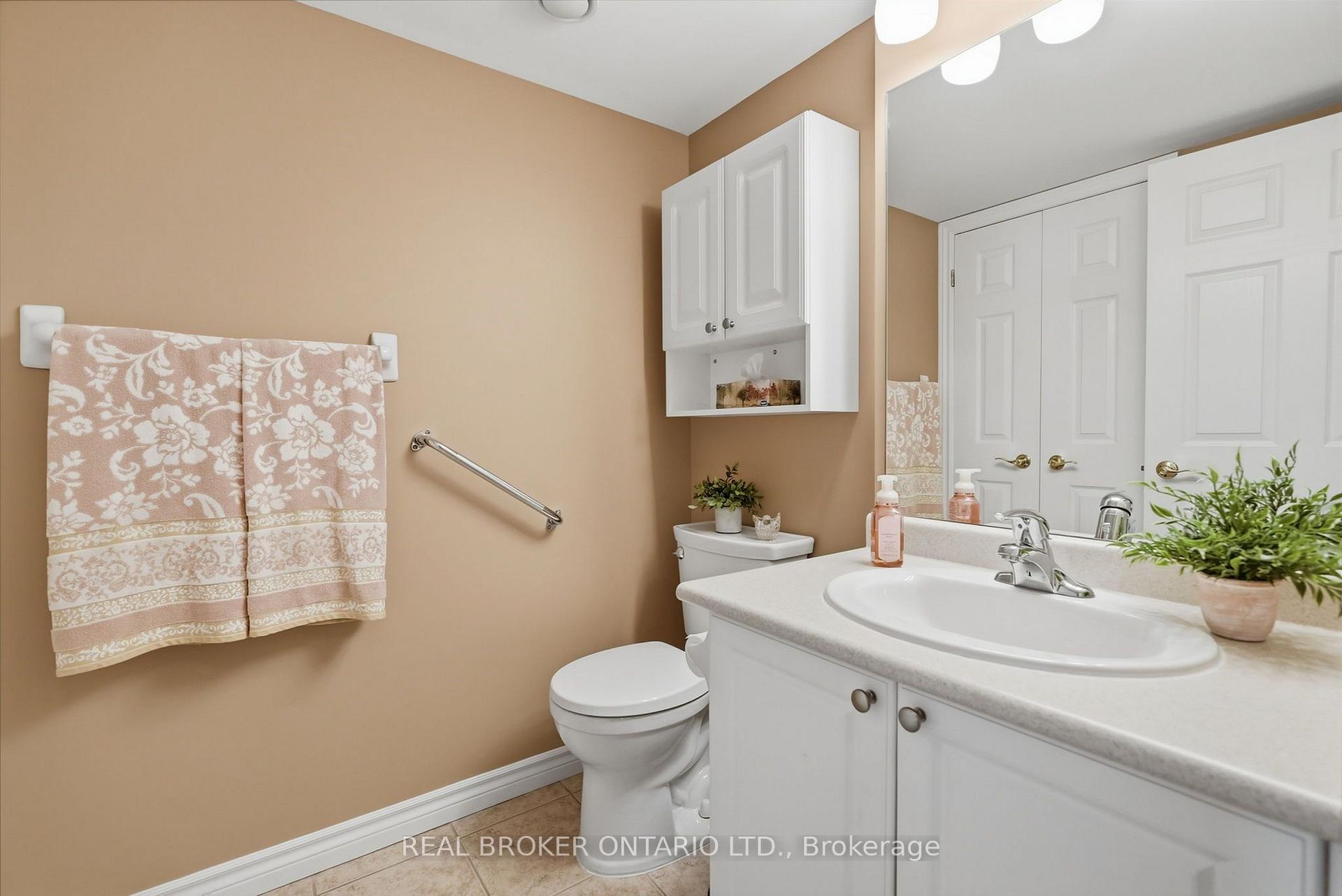 Photo 20 of Unit 118, 22 James Hill Court, Uxbridge — HOMEH