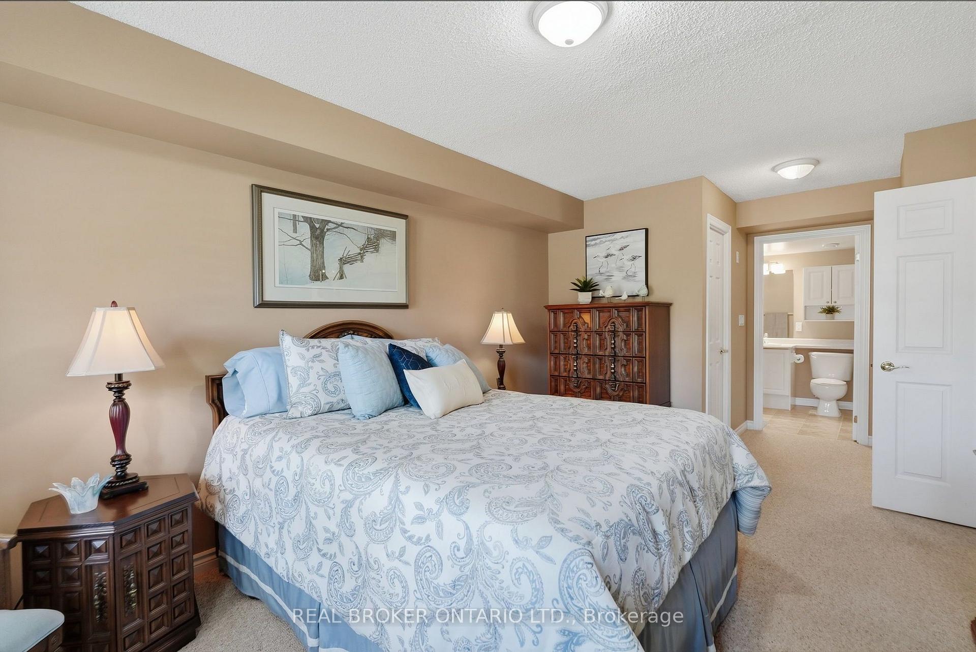 Photo 23 of Unit 118, 22 James Hill Court, Uxbridge — HOMEH