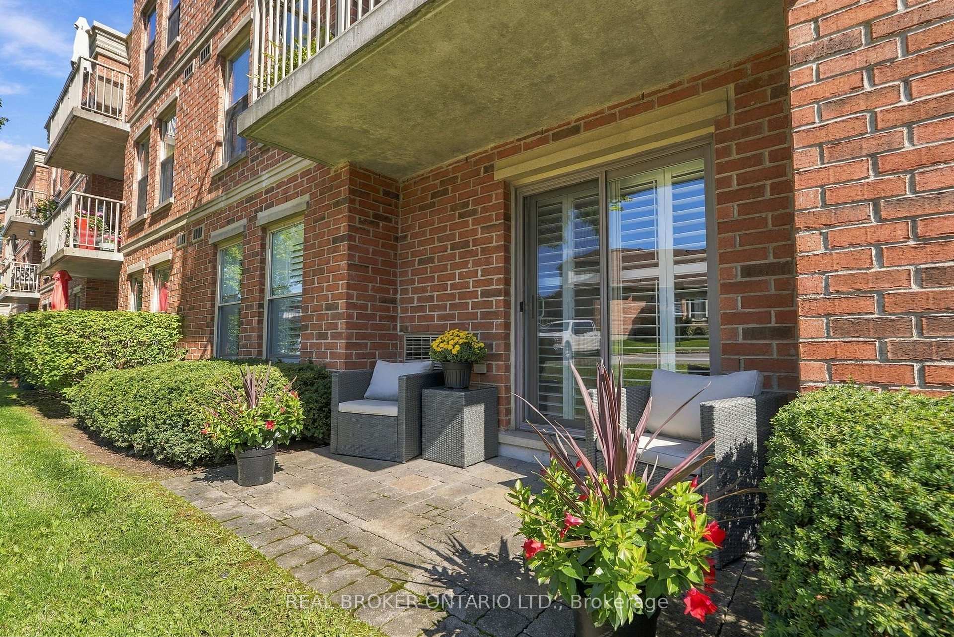 Photo 31 of Unit 118, 22 James Hill Court, Uxbridge — HOMEH