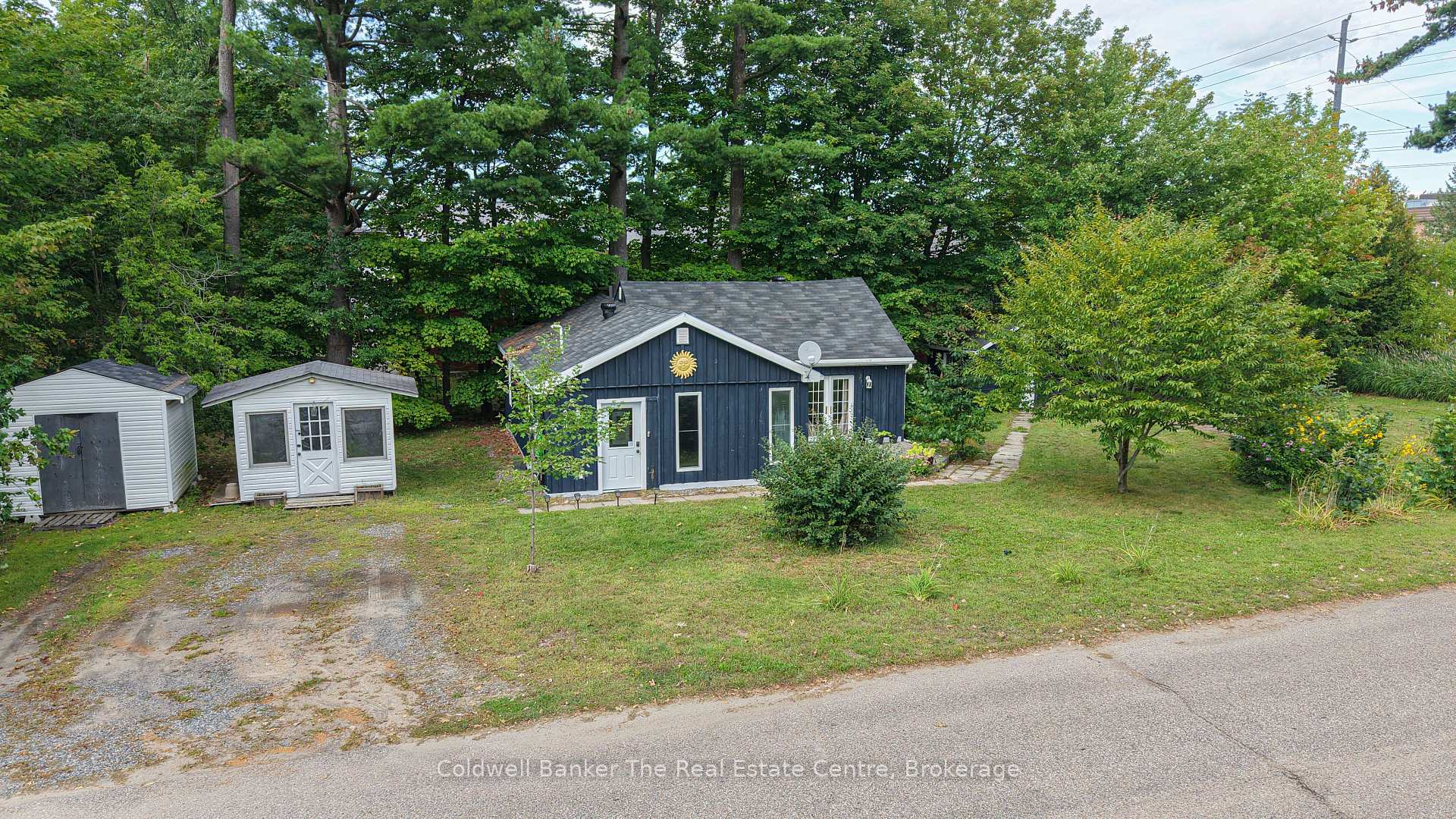 Photo 1 of 260 Violet Street, Gravenhurst, Muskoka (S) — HOMEH