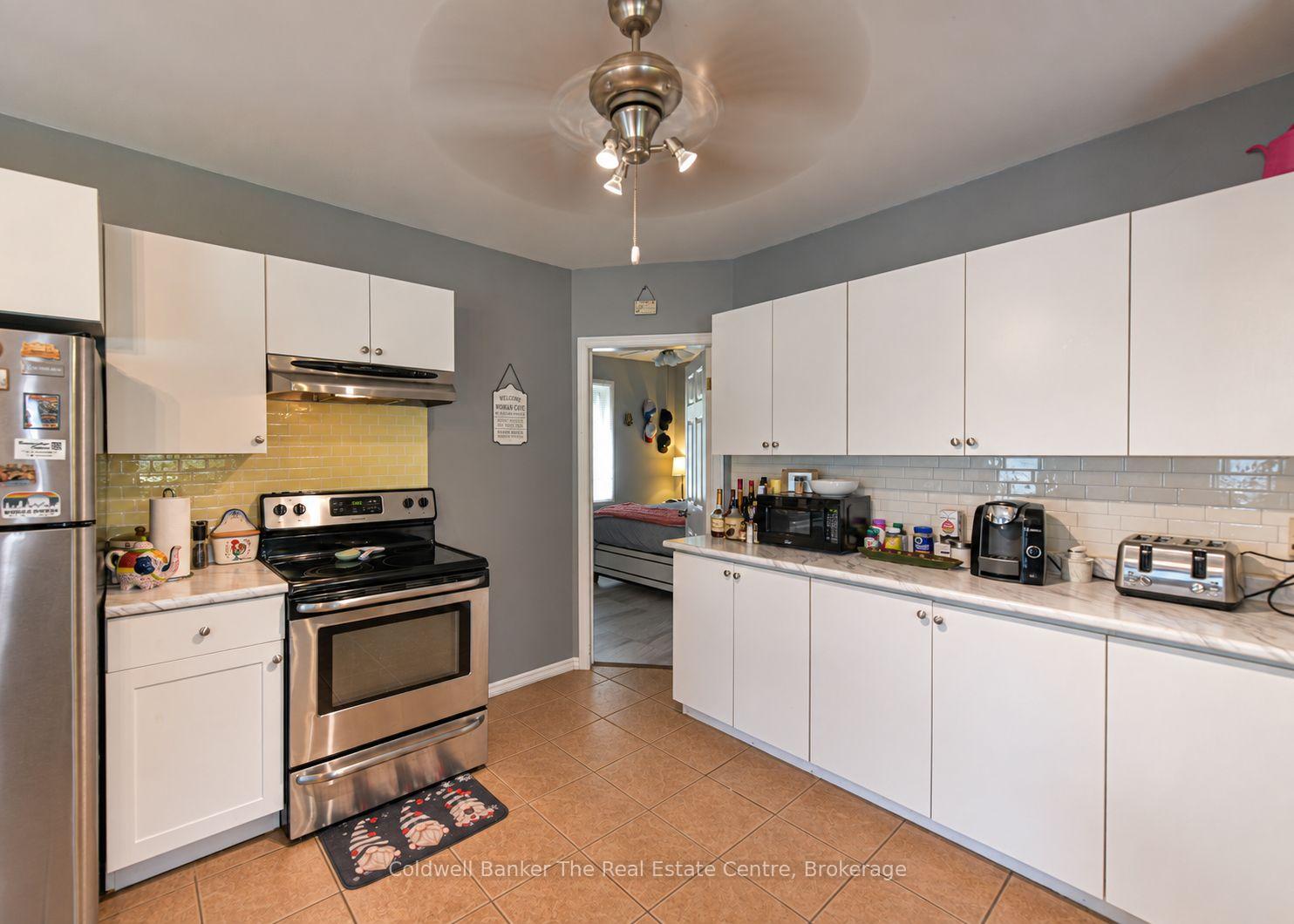 Photo 11 of 260 Violet Street, Gravenhurst, Muskoka (S) — HOMEH
