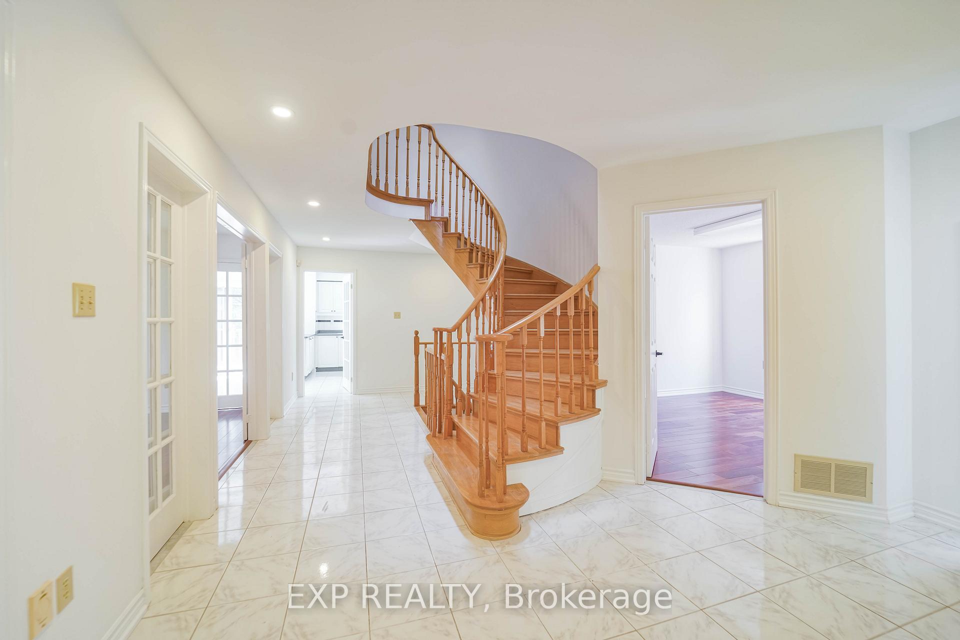 Photo 4 of 195 Savage Road, Newmarket, Armitage — HOMEH